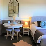 Les 7 Meuses - Restaurant & Hebergements Hoteliers - Insolites - Wellness - Hotel