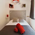 Hotel Les 7 Meuses - Restaurant & Hebergements Hoteliers - Insolites - Wellness - 3*