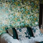 Hotel Les 7 Meuses - Restaurant & Hebergements Hoteliers - Insolites - Wellness - 3*