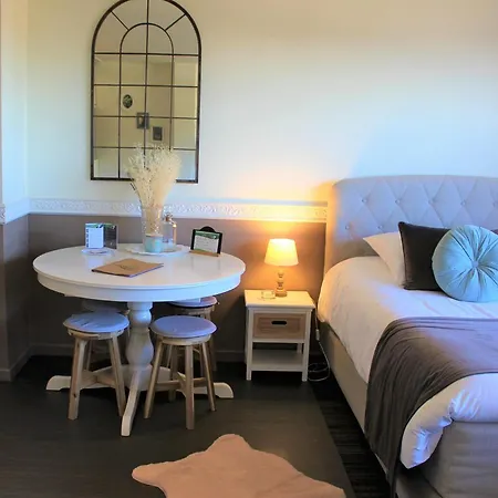 Les 7 Meuses Hotel
