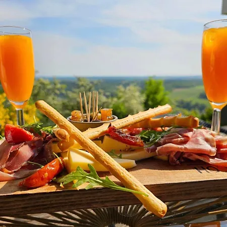 Les 7 Meuses - Restaurant & Hebergements Hoteliers - Insolites - Wellness - 3*