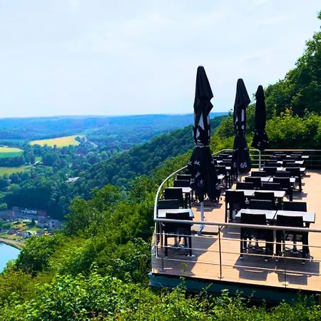 Les 7 Meuses - Restaurant & Hebergements Hoteliers - Insolites - Wellness - Профондвиль