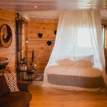 Les 7 Meuses - Restaurant & Hebergements Hoteliers - Insolites - Wellness - 3* Профондвиль