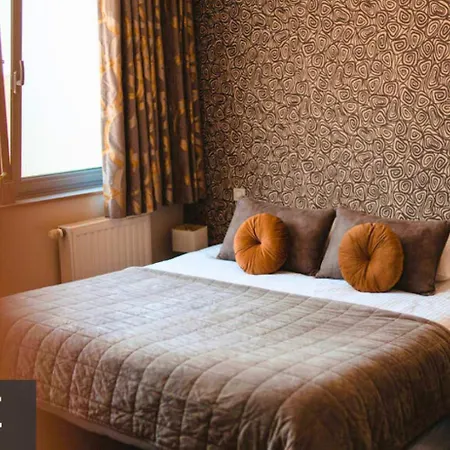 Les 7 Meuses - Restaurant & Hebergements Hoteliers - Insolites - Wellness - Профондвиль