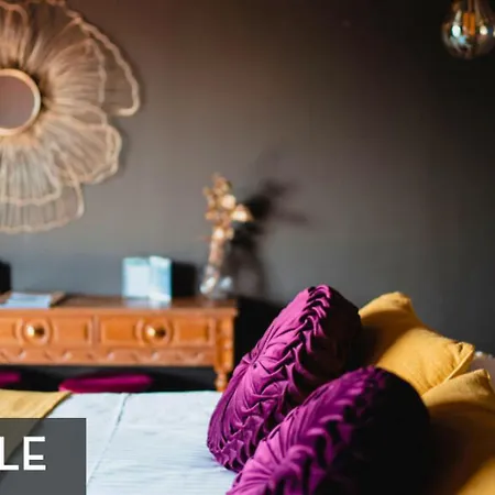 Les 7 Meuses - Restaurant & Hebergements Hoteliers - Insolites - Wellness - Отель