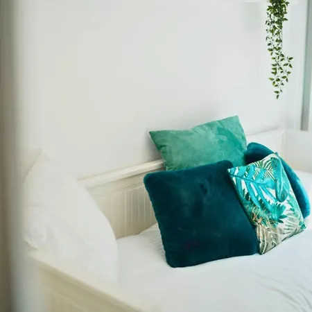 Les 7 Meuses - Restaurant&hébergements Hôteliers - Insolites - Wellness - Profondeville