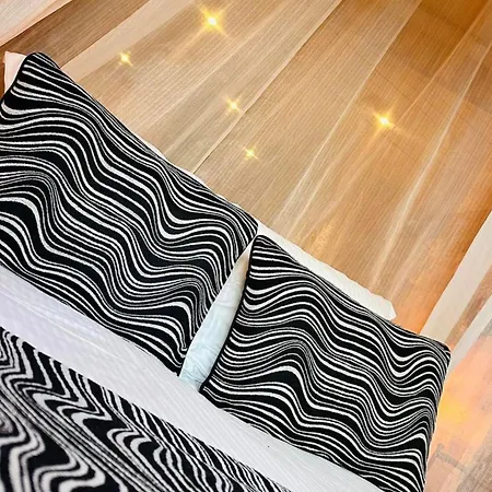 Les 7 Meuses - Restaurant & Hebergements Hoteliers - Insolites - Wellness - Profondeville