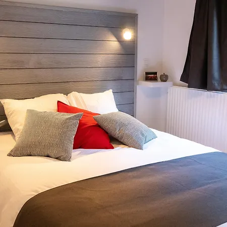 Les 7 Meuses - Restaurant & Hebergements Hoteliers - Insolites - Wellness - 3*