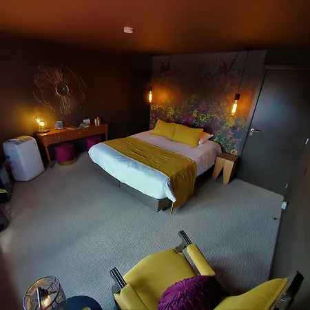 Les 7 Meuses - Restaurant & Hebergements Hoteliers - Insolites - Wellness - Профондвиль