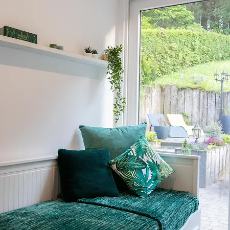 Les 7 Meuses - Restaurant & Hebergements Hoteliers - Insolites - Wellness - Отель 3*