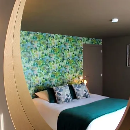 Les 7 Meuses - Restaurant & Hebergements Hoteliers - Insolites - Wellness - 3* Profondeville