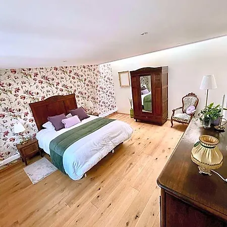 Les 7 Meuses - Restaurant & Hebergements Hoteliers - Insolites - Wellness - Hotel